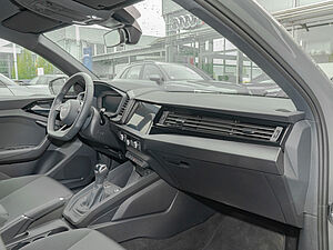 Audi A1 Sportback S line 30 TFSI S tronic 2 navigation