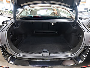 Mercedes-Benz E 220 d Avantgarde Advanced 19" 31 navigation