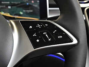 Mercedes-Benz C 180 T Avantgarde Advanced Plus 18 navigation