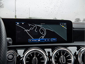 Mercedes-Benz CLA 250 SB e AMG Sport Advanced Plus 12 navigation