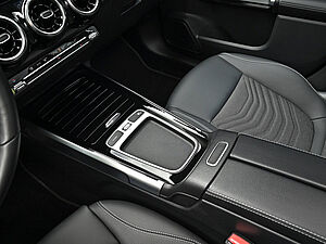 Mercedes-Benz GLB 200 d Progressive Advanced 14 navigation