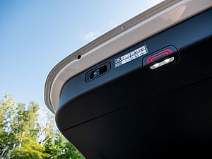 Mercedes-Benz C 220 d T 27 navigation