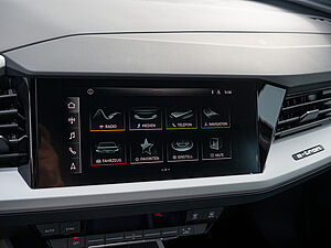 Audi Q4 35 e-tron 125 kW 9 navigation