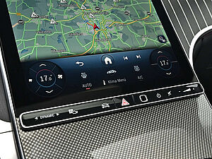 Mercedes-Benz GLC 300 d 4M AMG Line 12 navigation