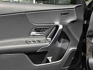 Mercedes-Benz A 200 d Progressive Advanced 27 navigation