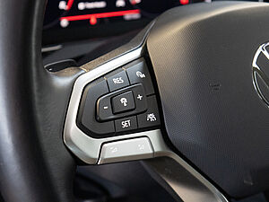 Volkswagen Passat Variant 1.5 TSI Business 29 navigation