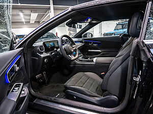 Mercedes-Benz CLE 200 Cabrio AMG Line 8 navigation