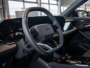 Audi SQ6 SUV e-tron 22 navigation