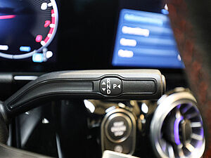 Mercedes-Benz GLA 180 AMG Sport Advanced Plus 22 navigation
