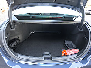 Mercedes-Benz C 200 d Avantgarde Advanced Plus 29 navigation