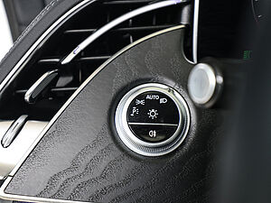 Mercedes-Benz E 450 d 4M T Avantgarde Advanced Plus 29 navigation