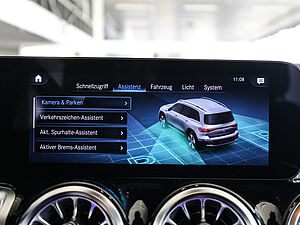 Mercedes-Benz EQB 350 4M AMG Sport Advanced Plus 13 navigation