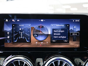 Mercedes-Benz GLA 220 d 4M AMG Sport Advanced Plus 13 navigation