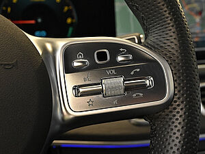 Mercedes-Benz GLE 350 e 4M AMG Line 18 navigation