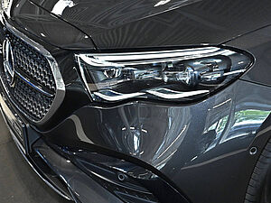 Mercedes-Benz E 220 d 4M T AMG Sport Premium Superscreen 30 navigation