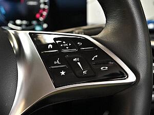 Mercedes-Benz A 250 e Progressive Advanced 18 navigation