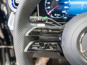 Mercedes-Benz GLC 300 4M AMG Line 14 navigation