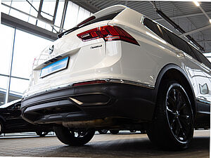Volkswagen Tiguan Allspace 2.0 TSI 4M DSG 37 navigation