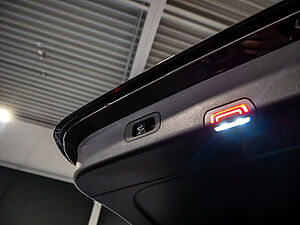 Mercedes-Benz E 450 d T 4M Avantgarde 28 navigation
