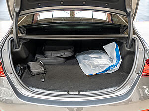 Mercedes-Benz C 300 e AMG Sport Advanced 27 navigation