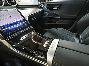 Mercedes-Benz C 300 e AMG Sport Advanced 16 navigation