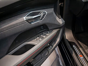 Audi e-tron S GT quattro 27 navigation