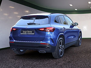 Mercedes-Benz GLA 250 4M AMG Sport Advanced Plus 3 navigation