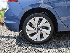 Volkswagen Golf VIII Life 1,5 l TSI 8 navigation