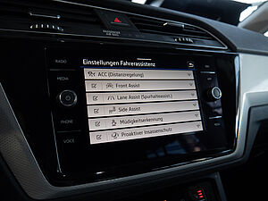Volkswagen Touran Move 2,0 TDI DSG 22 navigation