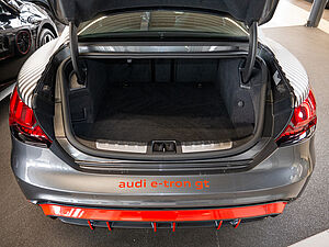 Audi e-tron GT basis quattro 17 navigation
