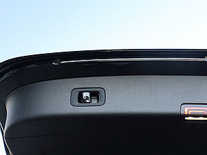 Mercedes-Benz GLC 63 AMG S E Performance Sitze 36 navigation