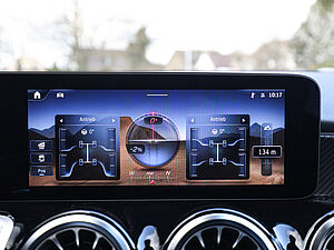 Mercedes-Benz GLB 220 d 4M AMG Sport 13 navigation