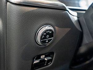 Mercedes-Benz GLC 300 e 4M AMG Sport Premium 17 navigation