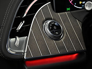 Mercedes-Benz E 300 e AMG Sport Advanced Plus 22 navigation