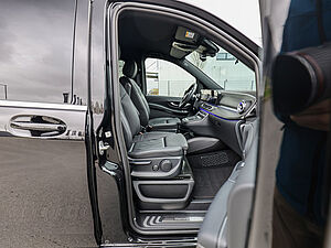 Mercedes-Benz V 300 d AVANTGARDE Extralang 2 navigation