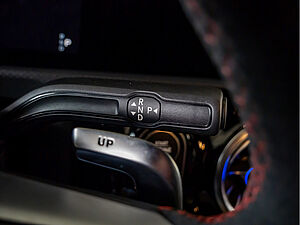 Mercedes-Benz A 45 AMG S 4M+ Premium Plus 18 navigation