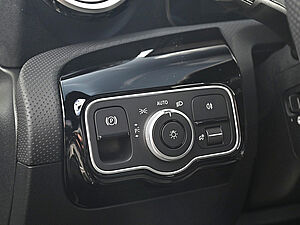 Mercedes-Benz A 200 AMG Sport Advanced Plus 22 navigation