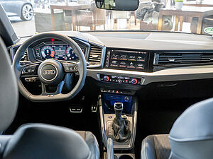 Audi A1 Sportback 25 TFSI S line 6 navigation