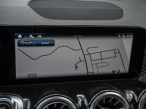 Mercedes-Benz GLB 200 d AMG Line 9 navigation