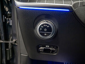 Mercedes-Benz C 220 C 220d T Edition AMG Line 17 navigation