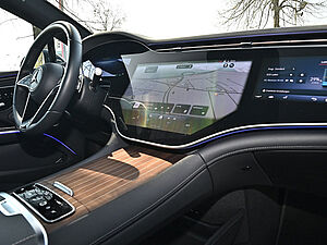 Mercedes-Benz EQS 580 4M AMG Line 9 navigation