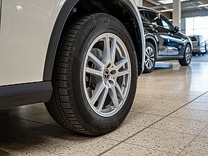 Mercedes-Benz GLC 220 d 4M Avantgarde Advanced 5 navigation