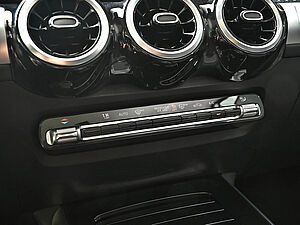 Mercedes-Benz GLB 220 4M Progressive Advanced 13 navigation