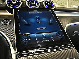 Mercedes-Benz CLE 200 Cabriolet Avantgarde Advanced Plus 13 navigation