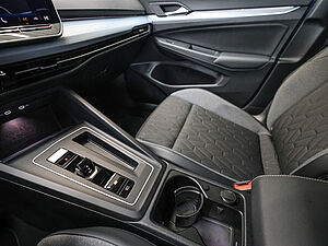 Volkswagen Golf VIII Goal 2,0 l TDI DSG 19 navigation