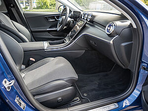Mercedes-Benz C 180 T Avantgarde Edition 2 navigation