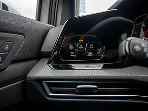 Volkswagen Golf VIII GTI Clubsport 2.0 TSI DSG 22 navigation