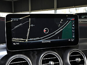 Mercedes-Benz C 200 Cabrio AMG Line 11 navigation