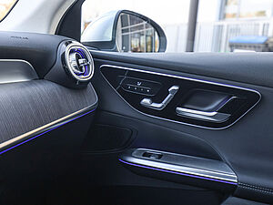 Mercedes-Benz GLC 300 e 4M Avantgarde Advanced Plus 18 navigation