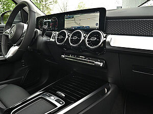 Mercedes-Benz GLB 200 d Progressive Advanced 9 navigation